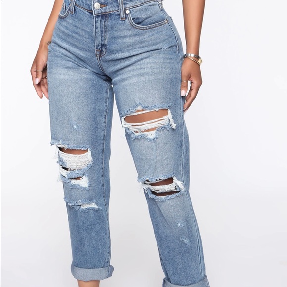 🛑 Fashion Nova - Distressed Jeans (Size  W 25/3) - Picture 5 of 5